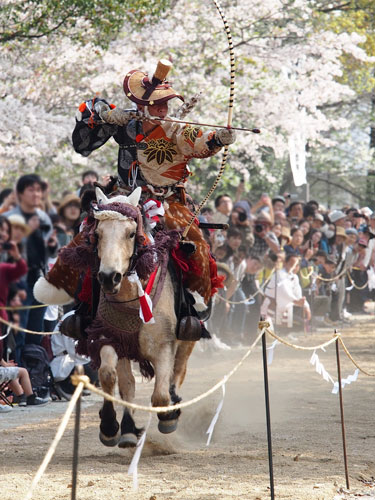 2018年4月　福岡・柳川市　三柱神社　流鏑馬奉納