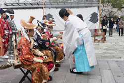 神酒拝戴式